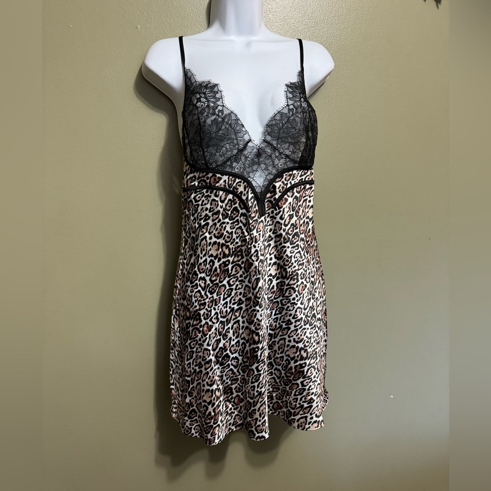 Victoria’s Secret Cheetah Negligee, Size M